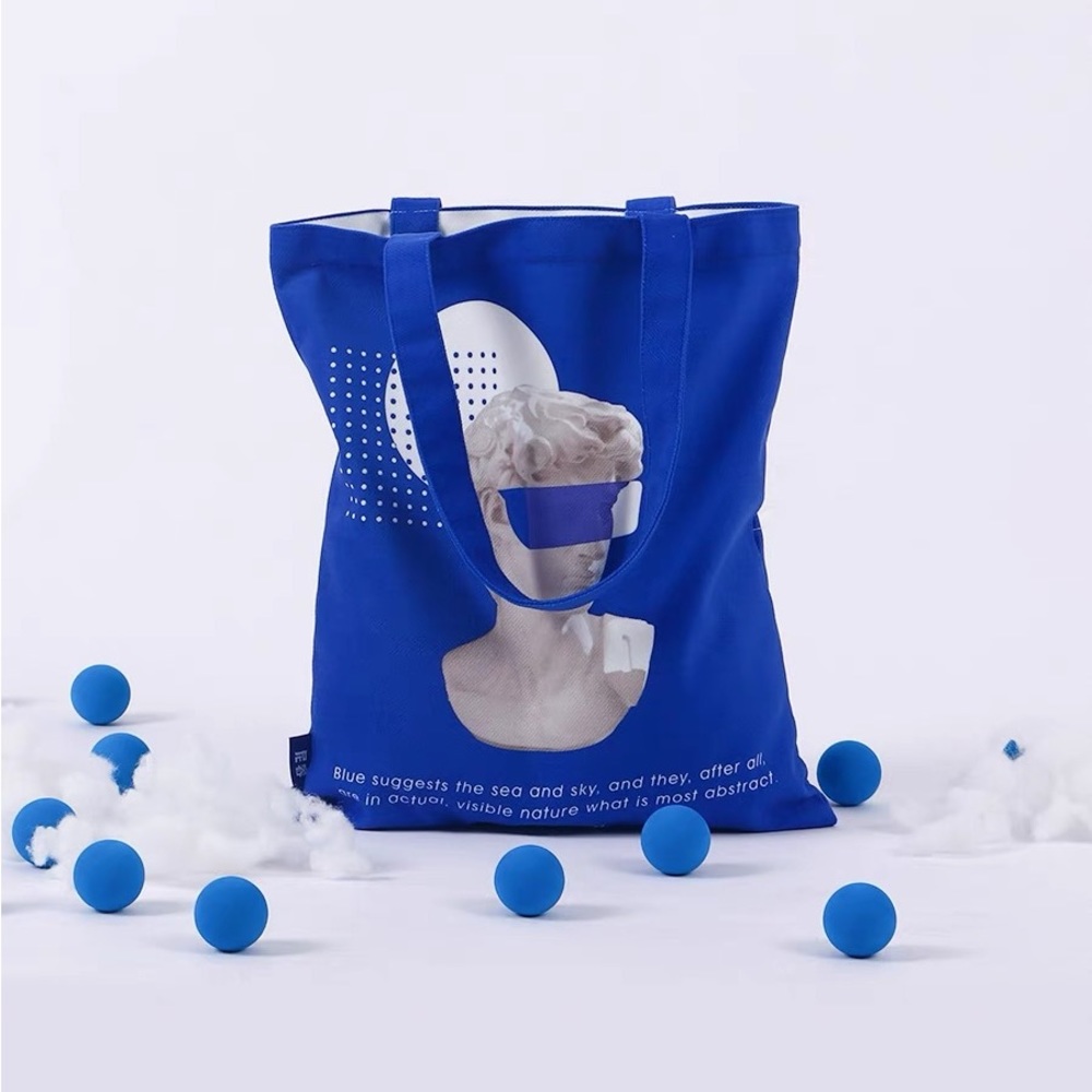 Blue tote bag